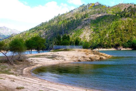 Villa a Terras de Bouro, Braga, Terras de Bouro - € 4.000.000 | Ref: 9250_M - foto 9