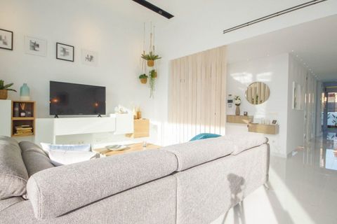Villa a Torrevieja, Alicante, Torrevieja - € 449.000 | Ref: 1121 - foto 12