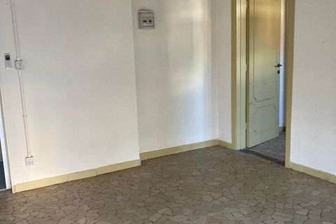 L'establiment comercial a Carpi, Modena, Carpi - € 400/mes | Ref: CUG-854 - foto 15