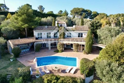 Villa - Vallauris, Alpes-Maritimes, Vallauris - € 3 850 000 | Réf : 8204337 - photo 1