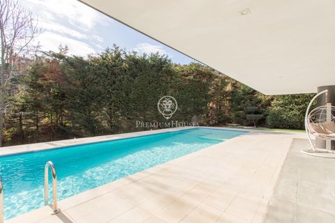 Villa a Alella, Barcelona, Alella - € 2.499.000 | Ref: PH102301/3699 - foto 44