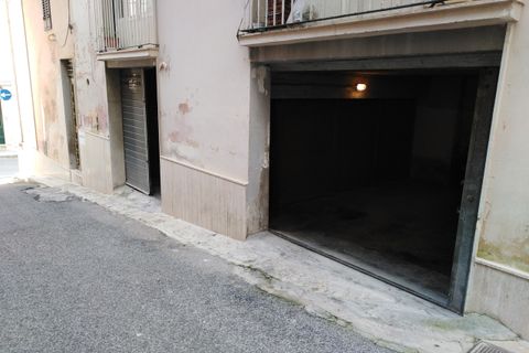 Garage i Ragusa, Ragusa, Ragusa - € 16.000 | Ref: GV002 - foto 1