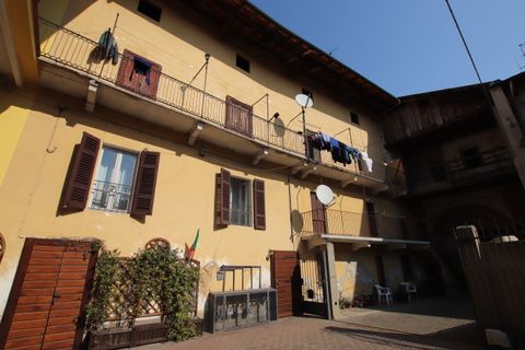 Byhus i Momo, Novara, Momo - € 70.000 | Ref: 3220 - foto 3
