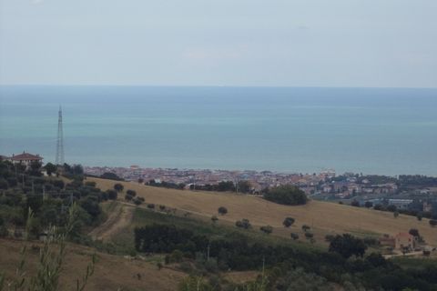 Villa a Colonnella, Teramo, Colonnella - € 150.000 | Ref: 4156 - foto 2
