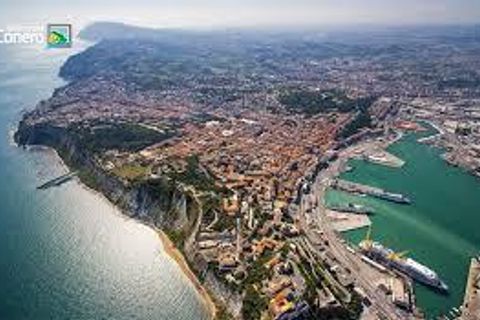 Terra a Ancona, Ancona, Ancona - € 700.000 | Ref: 6476 - foto 2
