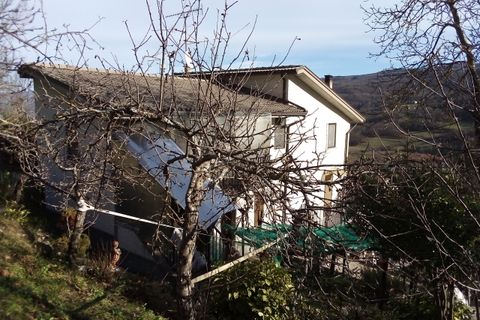 Byhus i Albareto, Parma, Albareto - € 75.000 | Ref: 2830 - foto 1