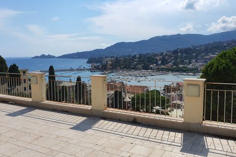 Lejlighed i Rapallo, Genoa, Rapallo - € 920.000 | Ref: Q601 - foto 2