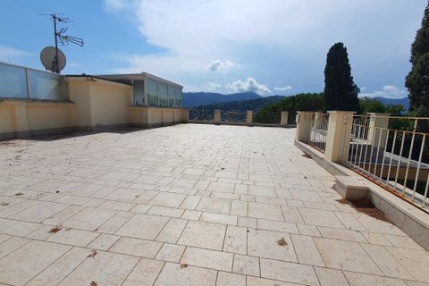 Lejlighed i Rapallo, Genoa, Rapallo - € 920.000 | Ref: Q601 - foto 11