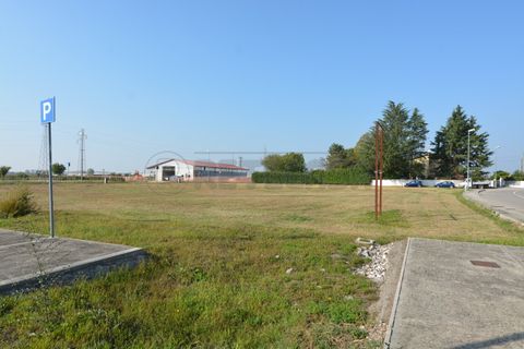 Tomt i Chiopris-Viscone, Udine, Chiopris-Viscone - € 40 000 | Ref: D-494 - foto 4