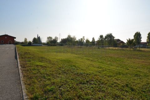 Tomt i Chiopris-Viscone, Udine, Chiopris-Viscone - € 40 000 | Ref: D-494 - foto 11