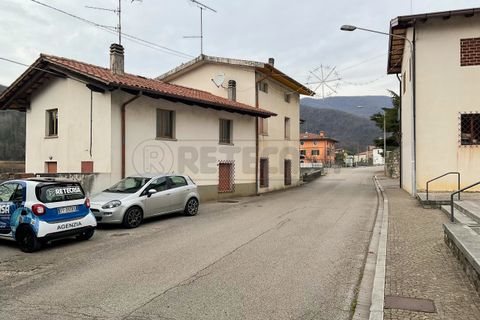 Villa i Torreano, Udine, Torreano - € 105.000 | Ref: D-852 - foto 1