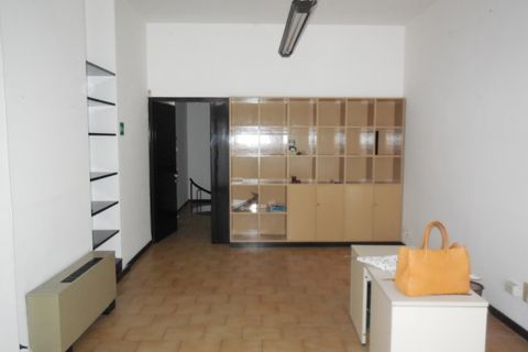 Erhvervsejendom i Lucca, Lucca, Lucca - € 85.000 | Ref: 3148 - foto 7