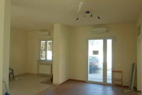 Erhvervsejendom i Lucca, Lucca, Lucca - € 140.000 | Ref: 4190 - foto 1