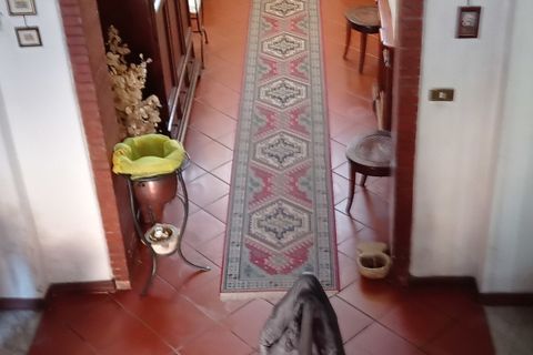Villa i Lucca, Lucca, Lucca - € 300.000 | Ref: 5205 - foto 1