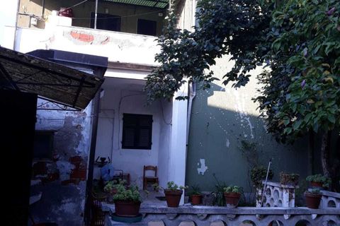 Villa a Carrara, Massa and Carrara, Carrara - € 330.000 | Ref: 2230 - foto 3