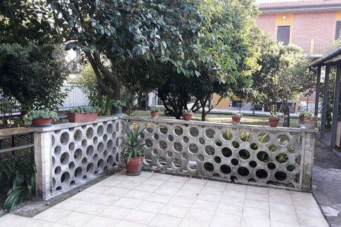 Villa a Carrara, Massa and Carrara, Carrara - € 330.000 | Ref: 2230 - foto 4