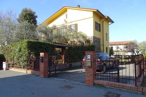 Byhus i Sarzana, La Spezia, Sarzana - € 340.000 | Ref: 1388 - foto 1