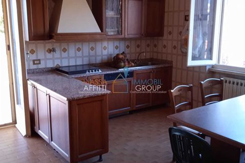 Villa a Massa, Massa and Carrara, Massa - € 440.000 | Ref: 2014 - foto 2