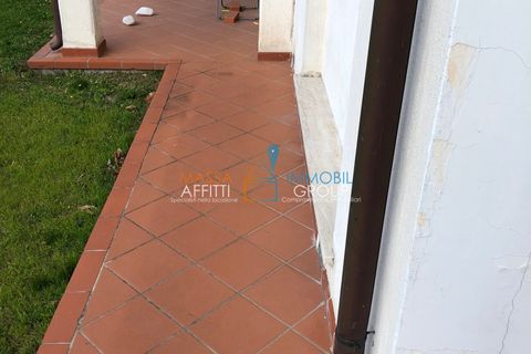 Villa a Massa, Massa and Carrara, Massa - € 440.000 | Ref: 2014 - foto 12