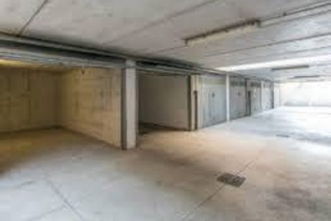 Garage i Genoa, Genoa, Genoa - € 25.000 | Ref: 12202 - foto 2