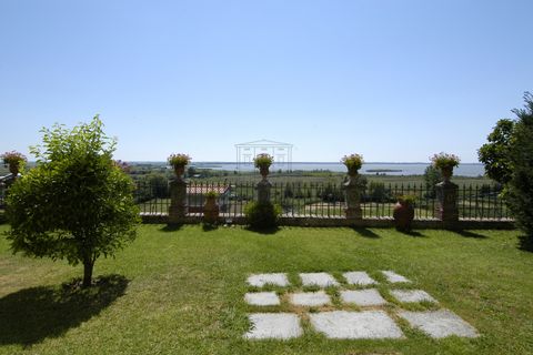 Villa i Lucca, Lucca, Lucca - € 1.200.000 | Ref: IA01644 - foto 8