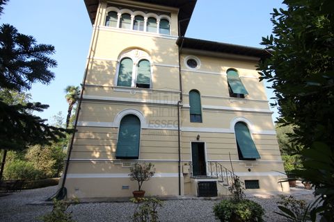 Villa i Lucca, Lucca, Lucca - € 1.600.000 | Ref: IA01950 - foto 3