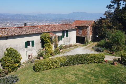 Villa i Lucca, Lucca, Lucca - € 620.000 | Ref: IA03275 - foto 1