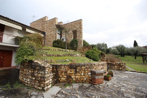 Villa i Lucca, Lucca, Lucca - € 1.200.000 | Ref: IA03440 - foto 1