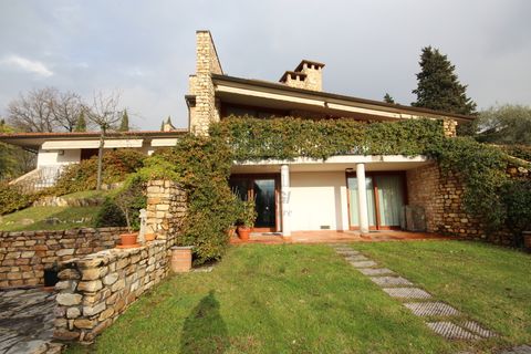 Villa i Lucca, Lucca, Lucca - € 1.200.000 | Ref: IA03440 - foto 2