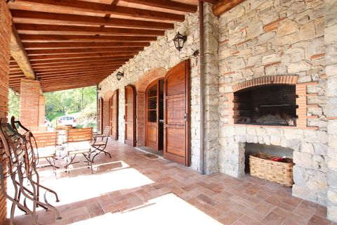Villa a Pescaglia, Lucca, Pescaglia - € 850.000 | Ref: IA01915 - foto 8