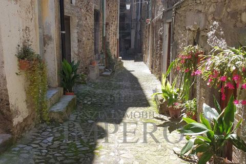Lejlighed i Pigna, Imperia, Pigna - € 40.000 | Ref: 21160 - foto 1
