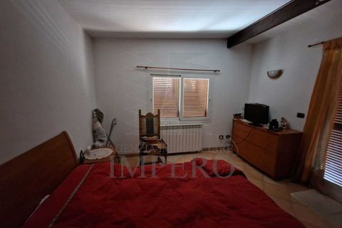Villa a Ventimiglia, Imperia, Ventimiglia - € 349.000 | Ref: 21996 - foto 2