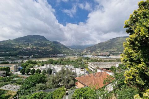 Villa a Ventimiglia, Imperia, Ventimiglia - € 349.000 | Ref: 21996 - foto 10