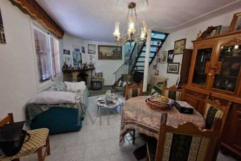 Villa a Ventimiglia, Imperia, Ventimiglia - € 349.000 | Ref: 21996 - foto 11