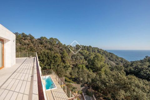 Villa a Tossa De Mar, Gerona, Tossa De Mar - € 1.300.000 | Ref: CBR38847 - foto 11