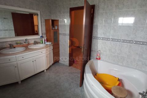 Villa i Oliveira do Bairro, Aveiro, Oliveira do Bairro - € 175.000 | Ref: 749 - foto 9