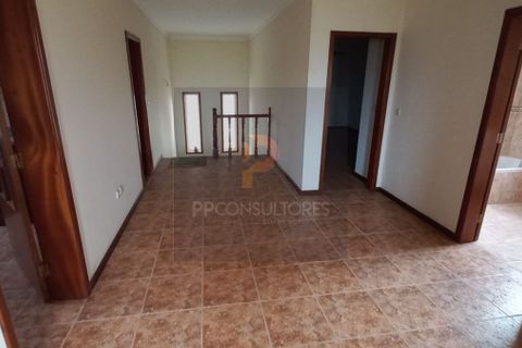 Villa i Oliveira do Bairro, Aveiro, Oliveira do Bairro - € 175.000 | Ref: 750 - foto 2
