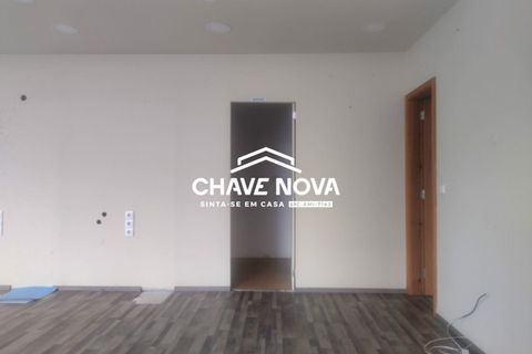 Erhvervsejendom i Espinho, Aveiro, Espinho - € 138.500 | Ref: SMF/02395 - foto 4