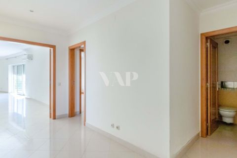 Lejlighed i Vilamoura, Faro, Vilamoura - € 800.000 | Ref: VAP131697 - foto 9