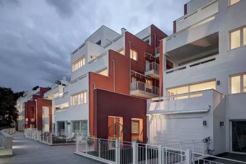 Apartament a Como, Como, Como - € 3.500/mes | Ref: 82249807 - foto 19