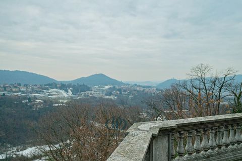 Villa a Tavernerio, Como, Tavernerio - € 1.500.000 | Ref: 82257686 - foto 4