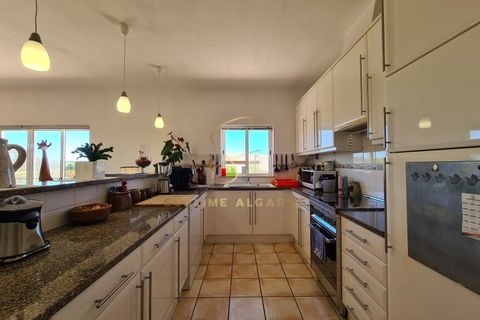 Villa a Bensafrim, Faro, Bensafrim - € 1.150.000 | Ref: 2315 - foto 9