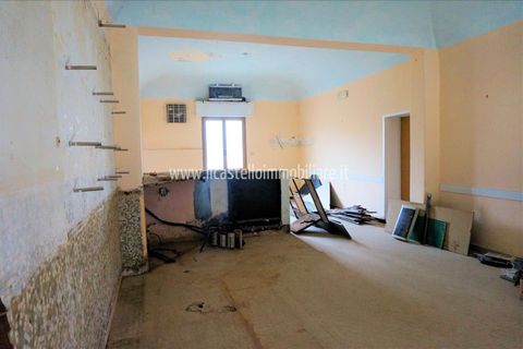 Erhvervsejendom i Chiusi, Siena, Chiusi - € 55.000 | Ref: LC41 - foto 3