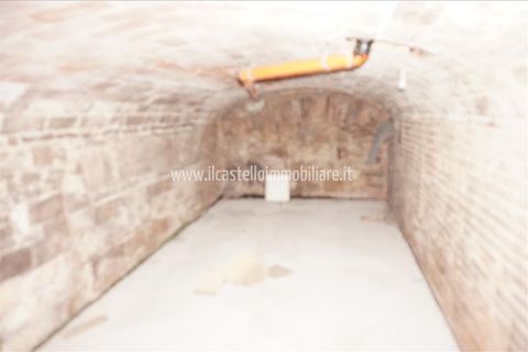 Erhvervsejendom i Chiusi, Siena, Chiusi - € 55.000 | Ref: LC41 - foto 6