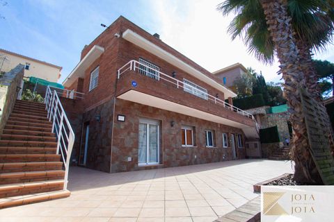 Villa i Lloret De Mar, Gerona, Lloret De Mar - € 685.000 | Ref: 00099 - foto 1