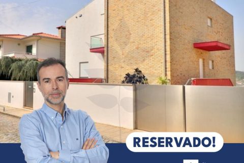 Byhus i Braga, Braga, Braga - € 374.900 | Ref: 013-3740 - foto 1