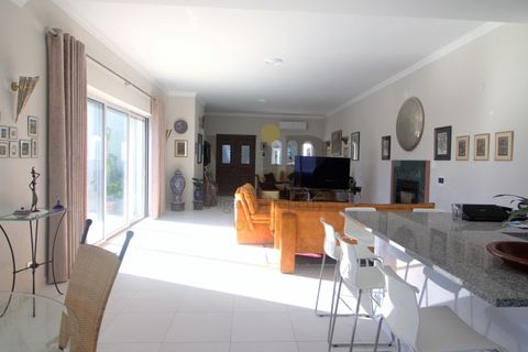 Villa a Estoi, Faro, Estoi - € 890.000 | Ref: VF3020 - foto 10