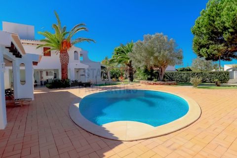 Villa i Guia, Faro, Guia - € 750.000 | Ref: SPD-6098 - foto 3