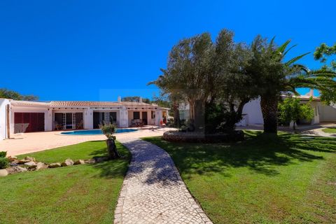 Villa i Guia, Faro, Guia - € 750.000 | Ref: SPD-6098 - foto 18