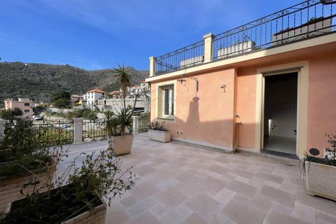 Byhus i Alassio, Savona, Alassio - € 590.000 | Ref: V12 - foto 1
